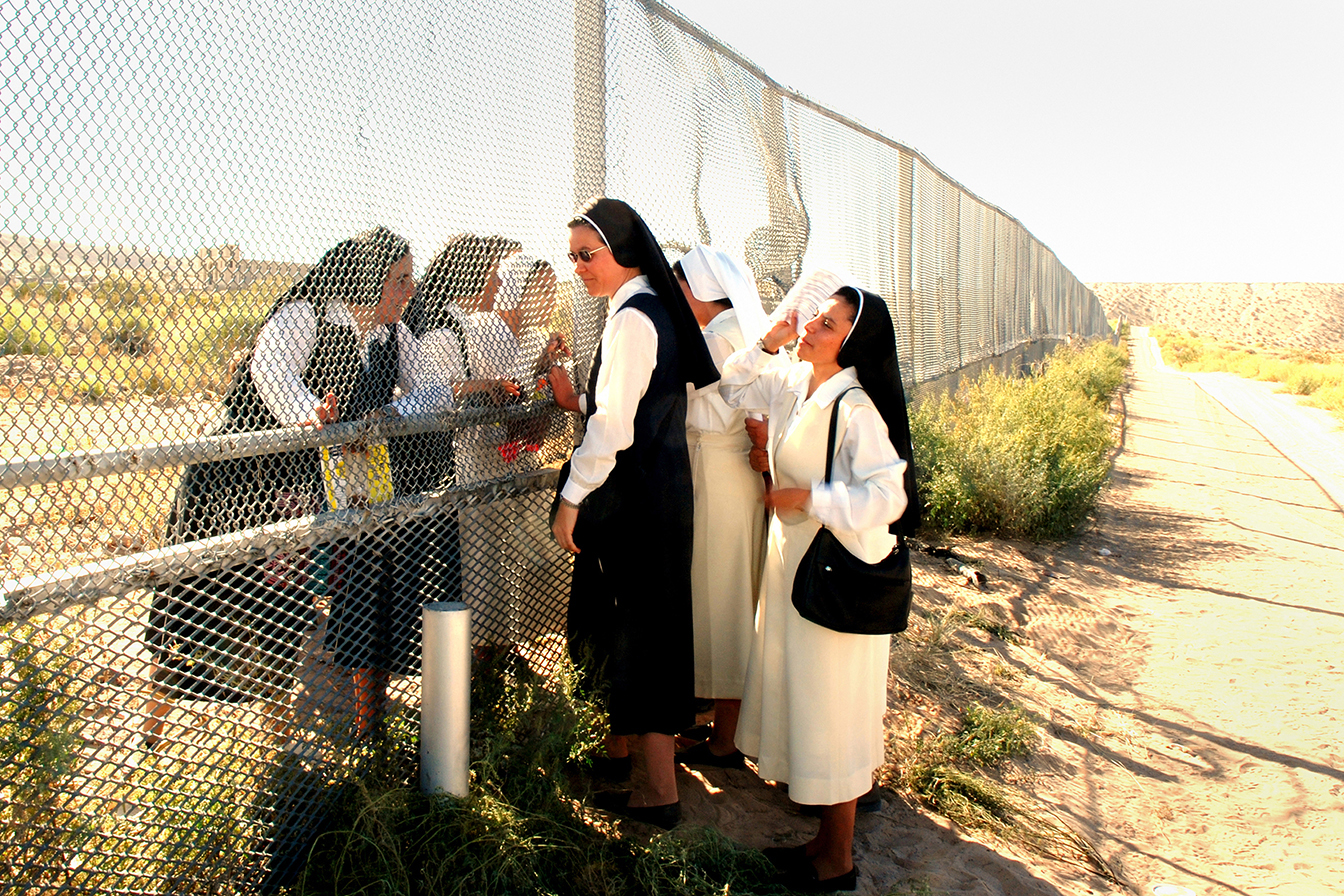 Nuns, Border, El Paso, Juarez, Border fence